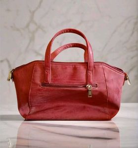 Caprese Colourblocked Handbag