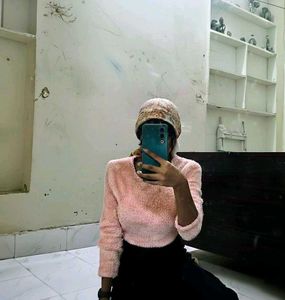 Pink Fluffy Cropped Sweater ☁️🩷