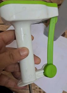 Price Drop 〽️〽️Combo- Manual Hand Juicer And Blend
