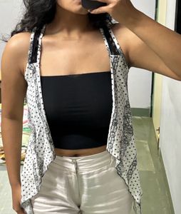 Asymmetrical Shrug