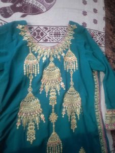 Beautiful embroidered kurti for sale... new