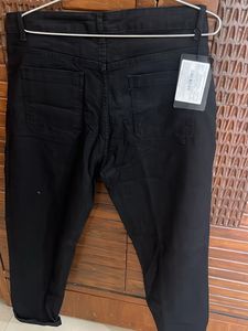Kotty Black Straight Fit Jeans