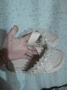 Elegant Pearl Embellished Slides