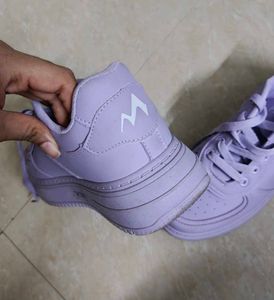 Lavender Metro Sneakers