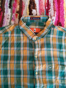 Stylish Checked Full Sleve Shirt