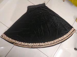 Langha And  Top