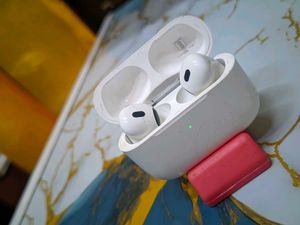 Keychain Phone Stand - Cute &amp; Portable! 2pcs