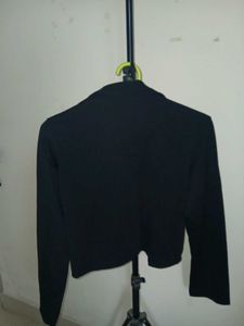 Cropped Black Blazer