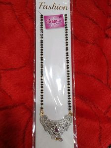 Small Simple Mangalsutra Locket