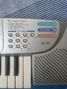 Casio SA-45 Mini Keyboard