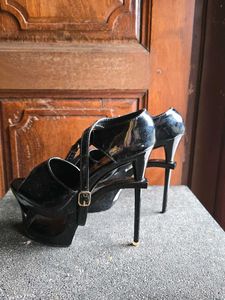 Black Platform Pencil Steletoe Heels
