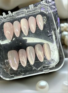 Press-On Nail Set
