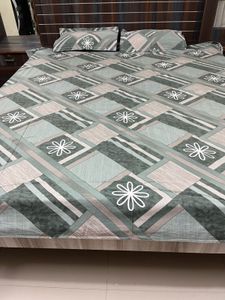 Floral Pattern double bed bedsheet