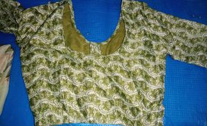 Elegant Floral Print Saree