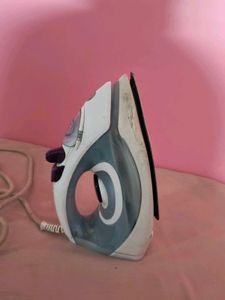 Philips Steam Iron GC1905/21