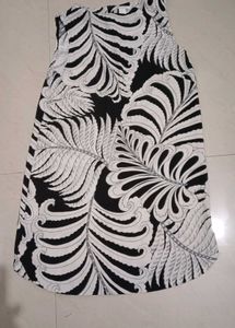 Stylish Black & White Tank Top