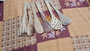 6 Wooden Spoon
