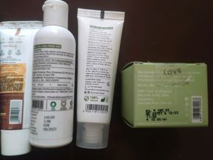 Combo Off Skin Care Free Gift Inside Buy Any One