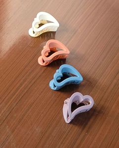 Mini Heart Shape Hair Claws ( Clutcher ) 12 Pc