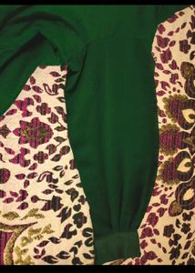 Band Gala Kurta Green Colour Sath Mein Lagi