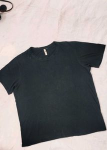 I&D Round Neck T-shirts