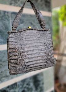 Luxury Mystry Handbag 👜 (Any One)
