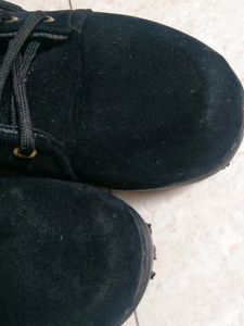 Black Boots