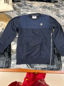 Stylish Navy Blue Sweatshirt