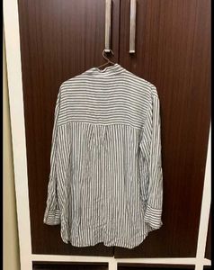 Striped oversized shirt