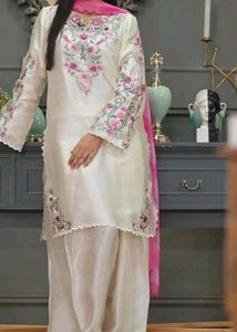 Price Drop pakistani Embroidered Kurta Leather