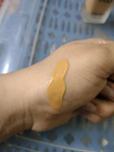 Lakme 9to5 Foundation