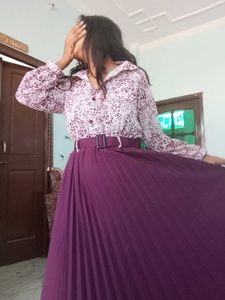 Floral Print Pleated Dress