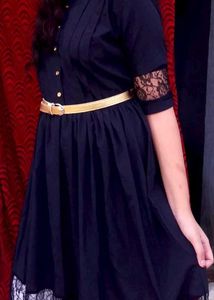 Elegant Black Dress with Belt Size M