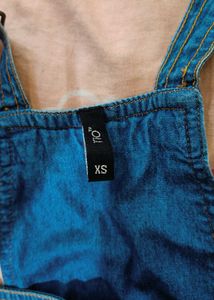 CUTE DUNGAREE FOR SALE🥳🥳