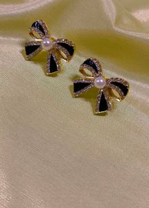 Bow Earings Korean