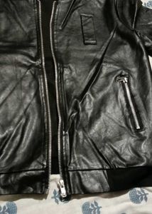 Stylish Black Bomber Jacket