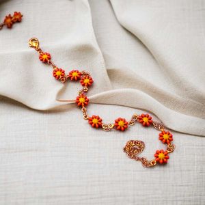 Sunny Flower Gold Bracelet