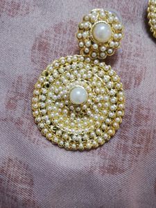 Pearl Earings
