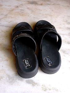 Chunky Slides🦋