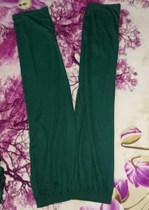 Green Graphic Pajama Set