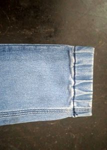 Skin Fit Jeans For Girls