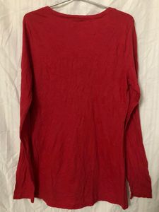 No boundaries Red T Shirt