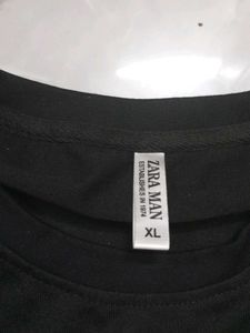 Black Basic Tee