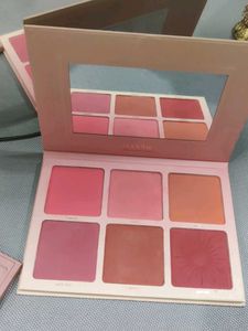 Maybelline Eyeshadow And Imagic Blush Combo