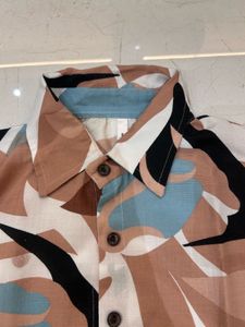 Abstract Print Short Sleeve Shirt
