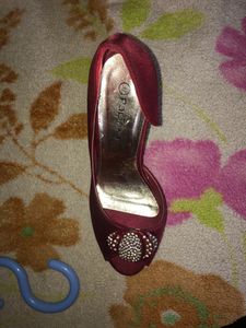 Maroon ,Embellished Heels