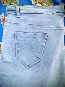 Light Wash Denim Jeans