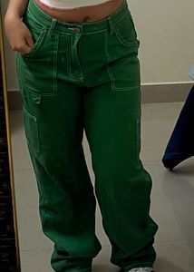 Green Cargo Pants (Urbanic)