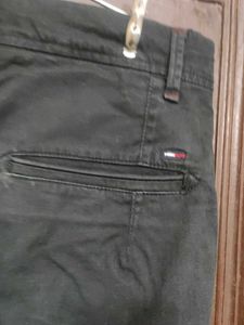 men Black Straight Leg Pants