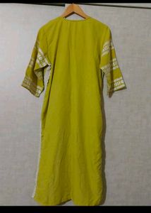 Myntra Lime Yellow Embroideried Chikankari Kurti